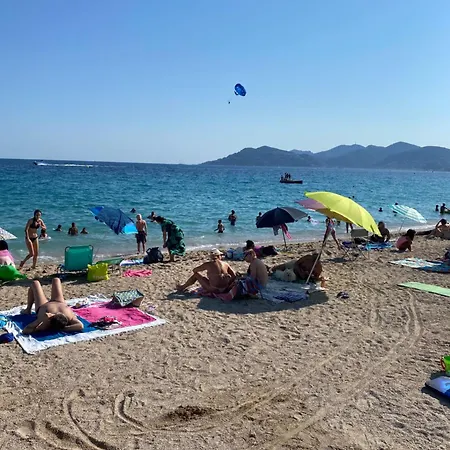 Apartment Apparemment Proche De La Cannes