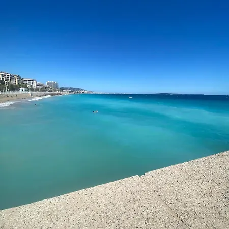 Appartement Apparemment Proche De La Cannes