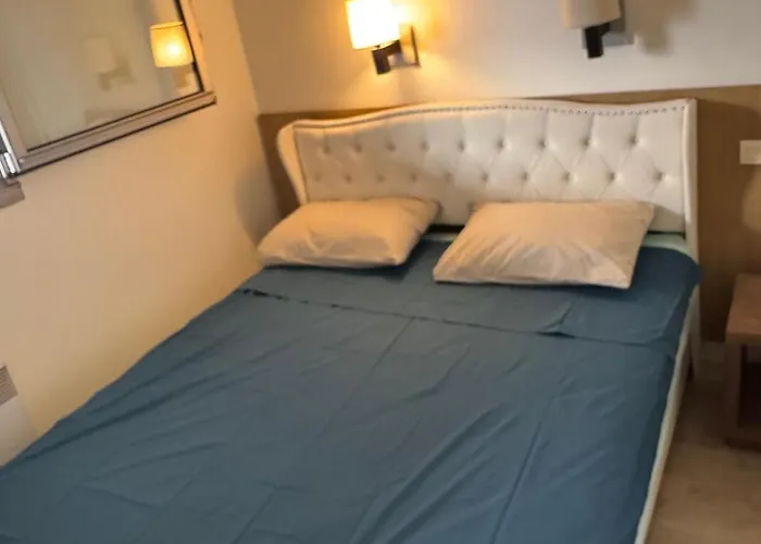 Apparemment Proche De La Apartman *