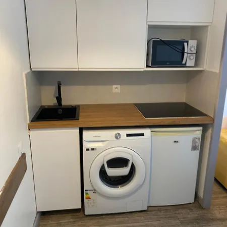 Apparemment Proche De La Apartman