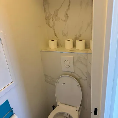 Apartamento Apparemment Proche De La