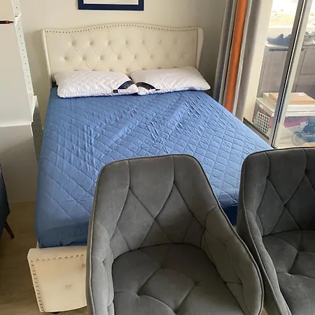 Apparemment Proche De La * Cannes