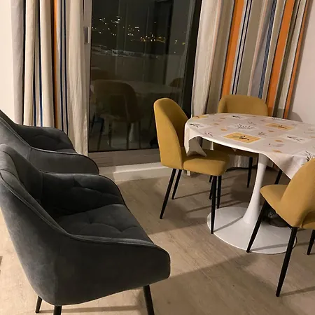 Apparemment Proche De La Apartamento