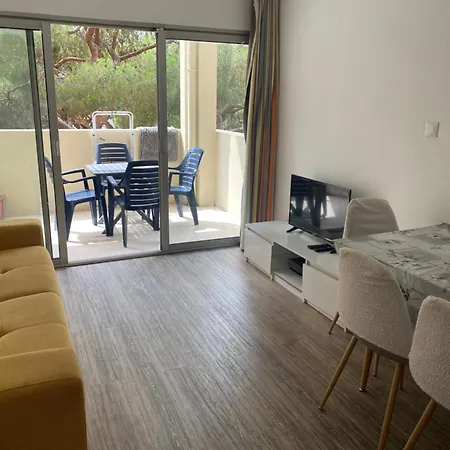 Apartamento Apparemment Proche De La Cannes